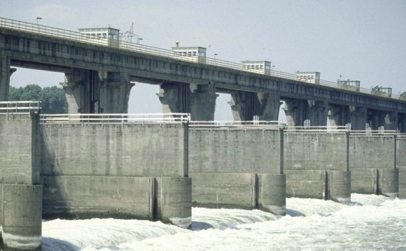 Dam Description