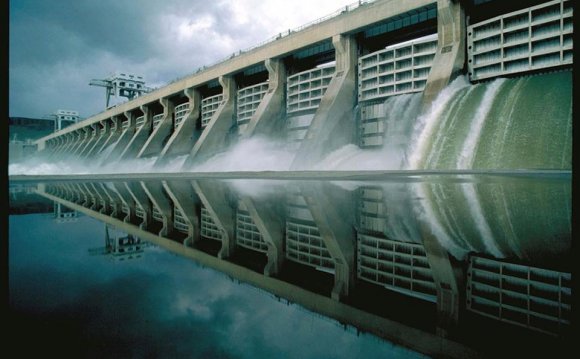 Cost to build hydroelectric power plants